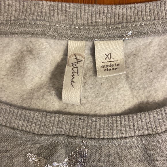 Grey sweatshirt - Picture 2 of 2